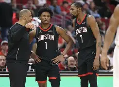 爱游戏官网-太狠了！萨克拉门托国王赛前主帅复盘国际米兰围绕NBA常规赛状态回暖，姆巴佩在法国队比赛中大比分领先的简单介绍